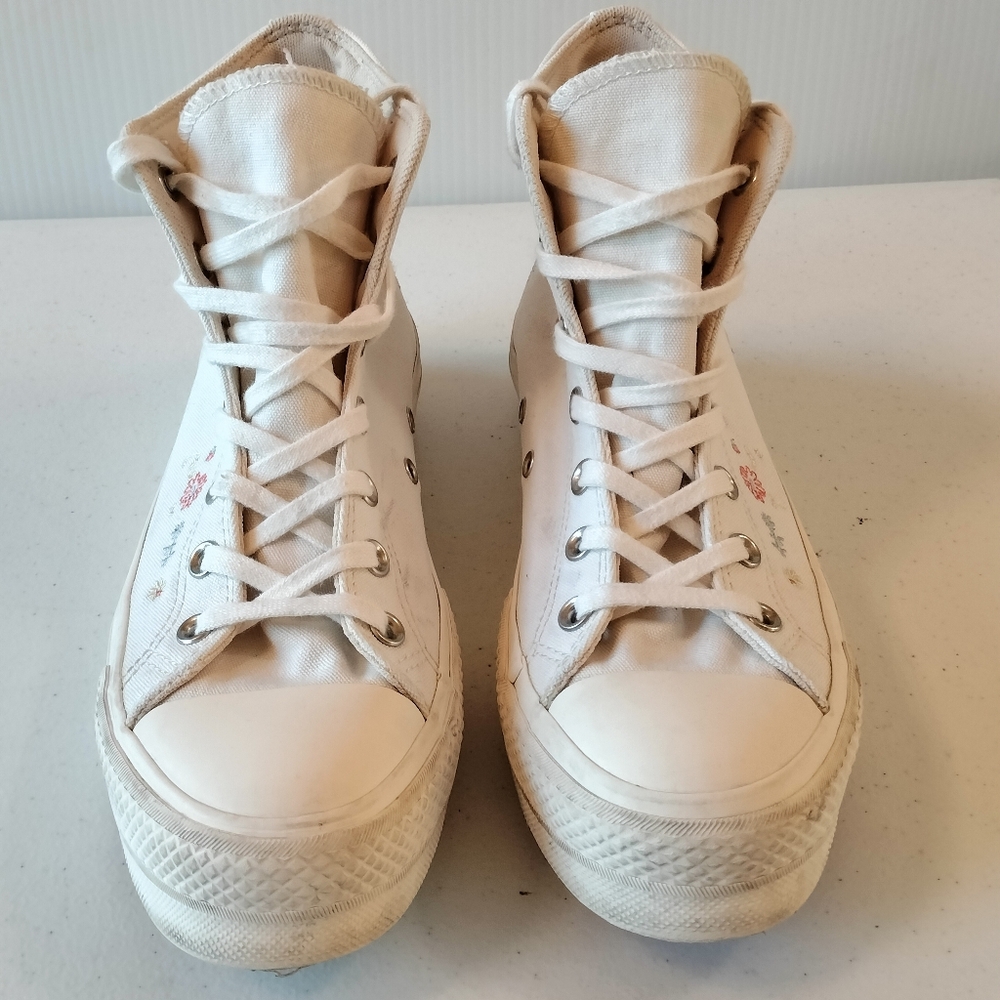 Converse All Star Lift Platform White High-Tops 9 Embroidered Floral Sneakers - Picture 3 of 12